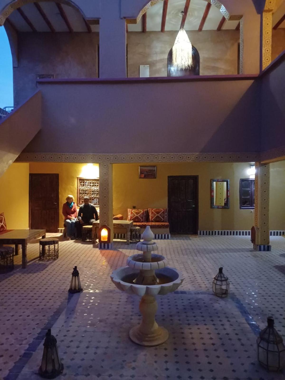 Camels House Bed & Breakfast Hassilabied ภายนอก รูปภาพ